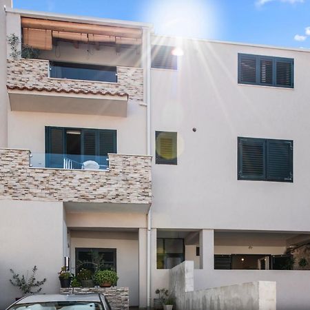 Apartman Kurika シベニク エクステリア 写真