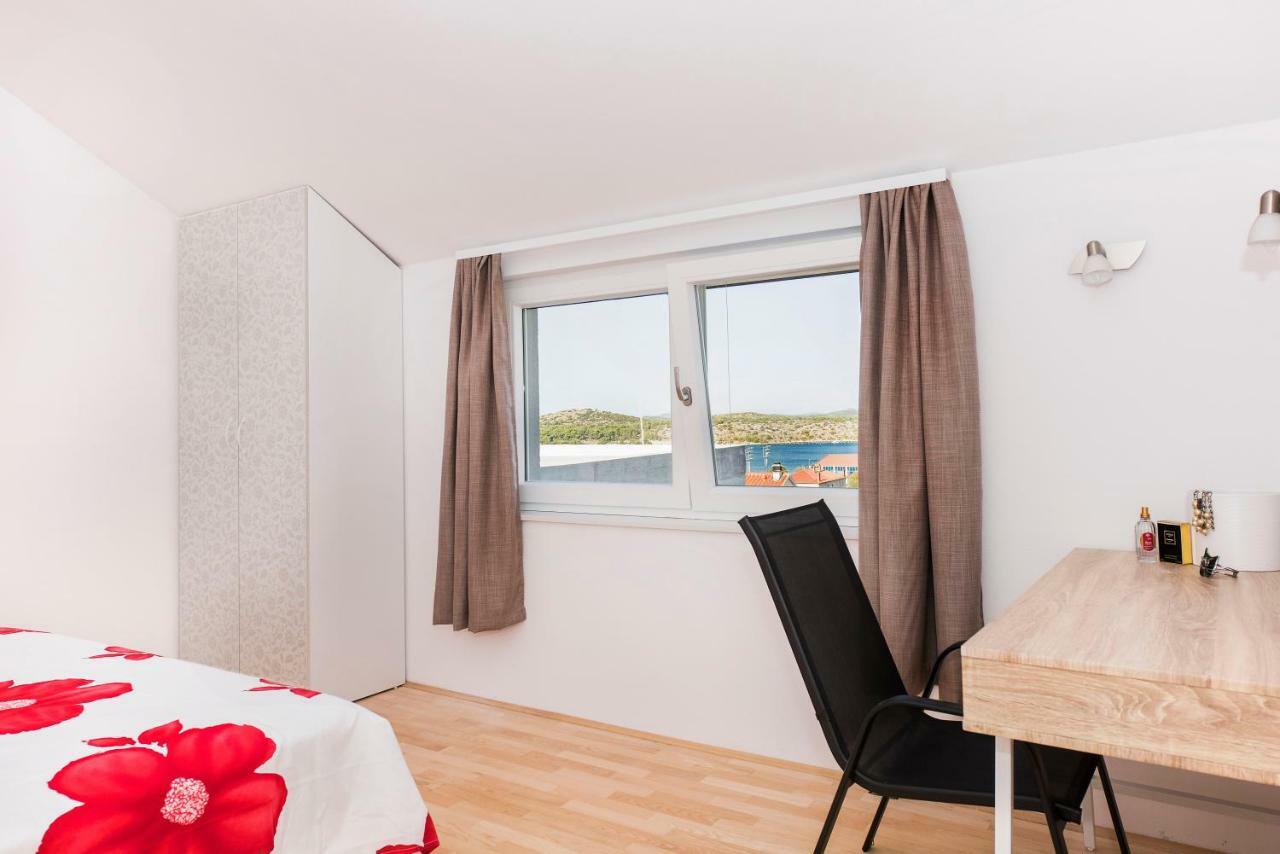 Apartman Kurika シベニク エクステリア 写真